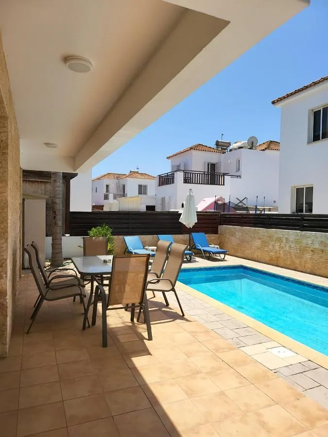 Villa Joia Ajia Napa Cypr